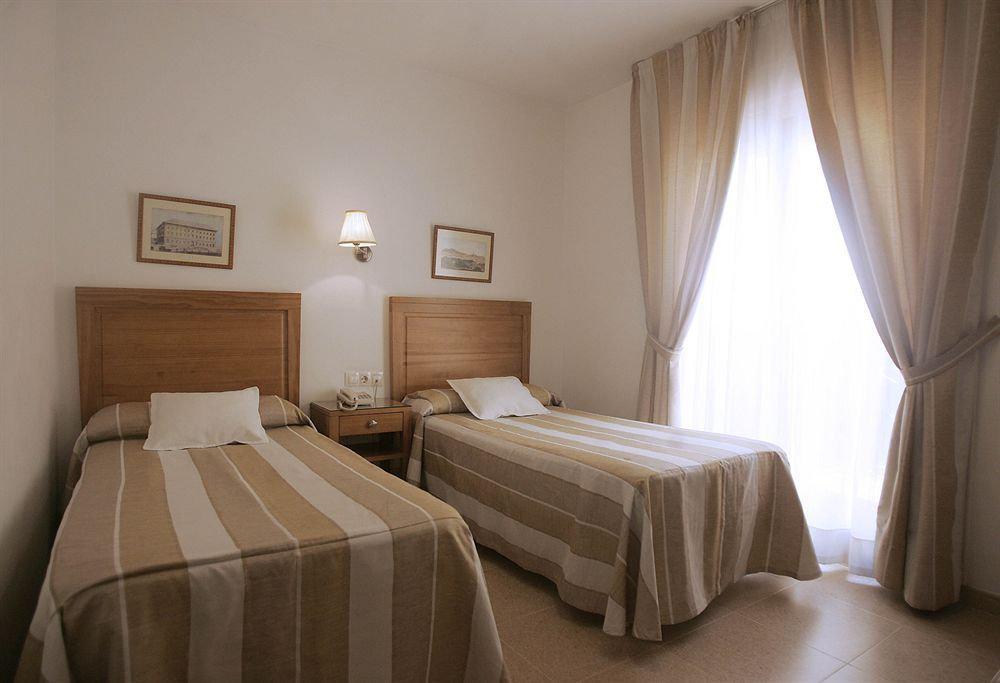 Hotel Goartin Malaga Bagian luar foto