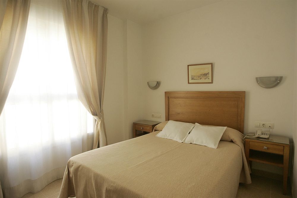 Hotel Goartin Malaga Bagian luar foto